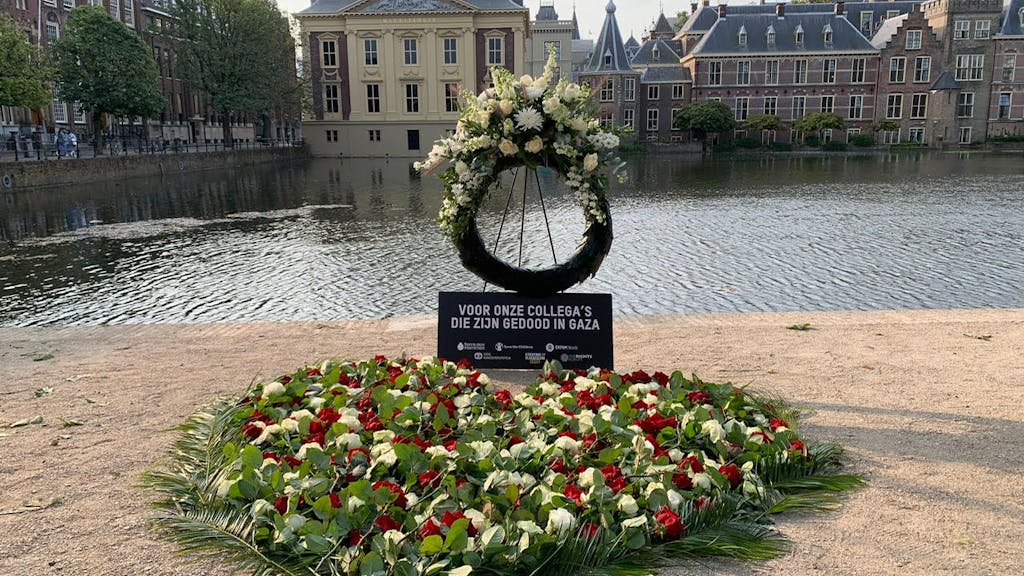 Bloemenactie voor honderden gedode hulpverleners in Gaza