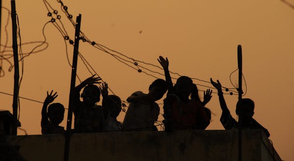 Kinderen in de sloppenwijken van Coimbatore, India