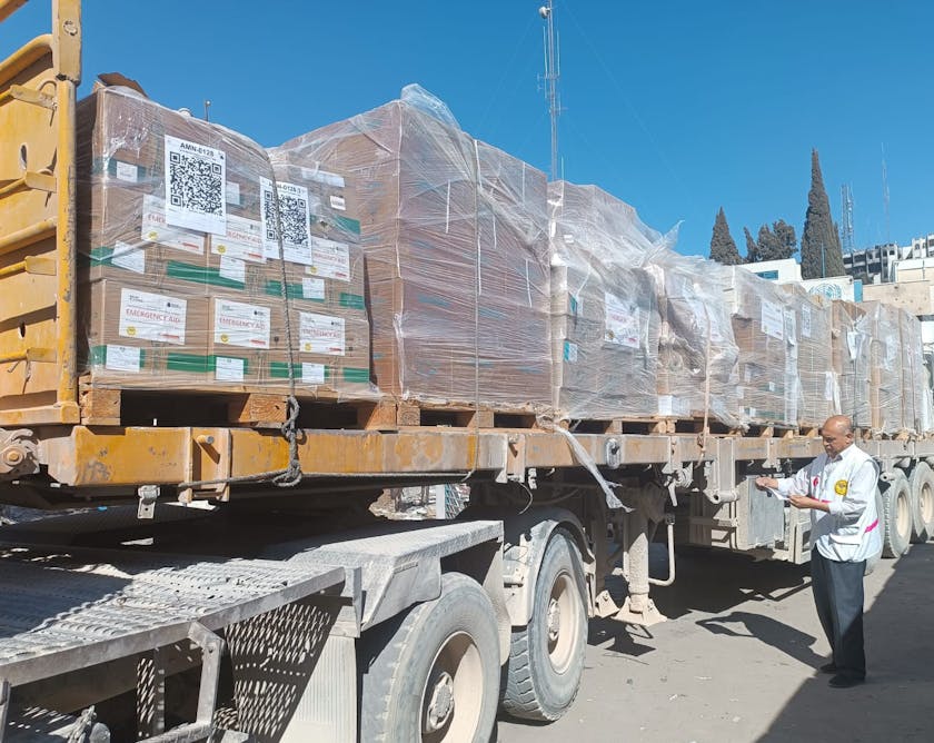 DRA funded part of the cargo composed by 1530 tailored kits to address needs of People with Disabilities and Pregnant and lactating Women, 560 First aid bags for PMRS outreach teams and shelters focal points and 1 pallet with additional various medications in PMRS Warehouse in Gaza City. Credits: Palestinian Medical relief society